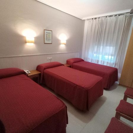 Hostal Atienzar Albacete Zewnętrze zdjęcie