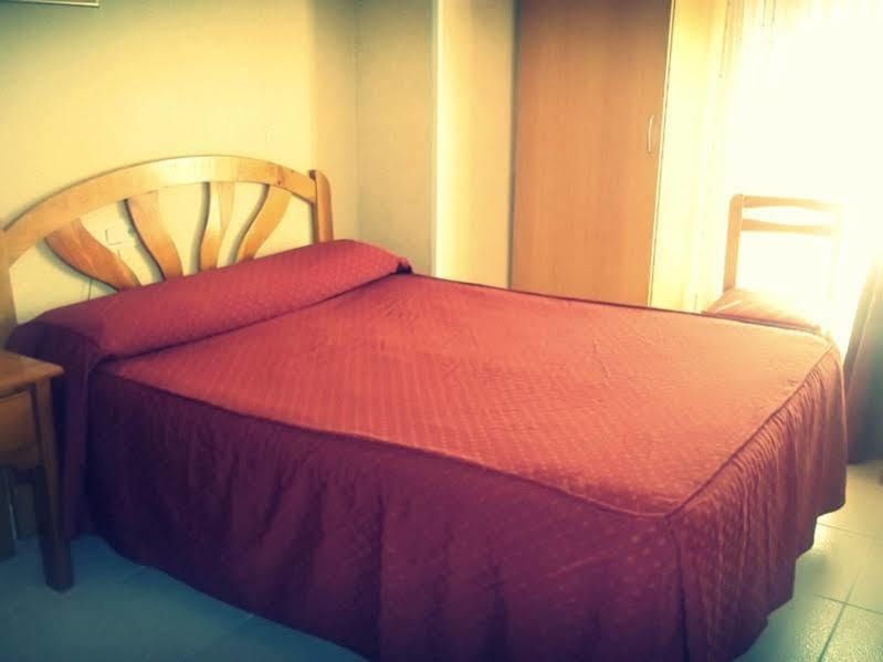 Hostal Atienzar Albacete Zewnętrze zdjęcie